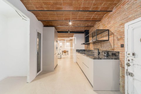 3 bedrooms apartment for sale in Barcelona, Catalonia, Spain № 4374 - photo 11
