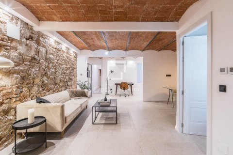 3 bedrooms apartment for sale in Barcelona, Catalonia, Spain № 4374 - photo 2