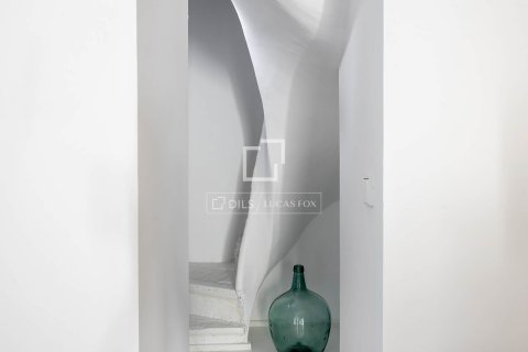 2 bedrooms apartment for sale in Barcelona, Catalonia, Spain № 4375 - photo 3