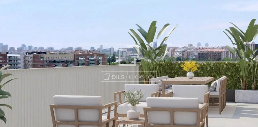 4 bedrooms penthouse for sale in Barcelona, Catalonia, Spain № 7273