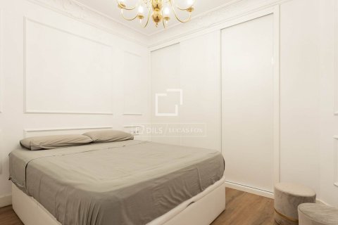 2 bedrooms apartment for sale in Barcelona, Catalonia, Spain № 7276 - photo 8