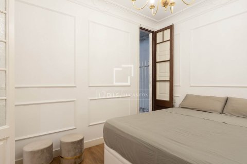 2 bedrooms apartment for sale in Barcelona, Catalonia, Spain № 7276 - photo 7