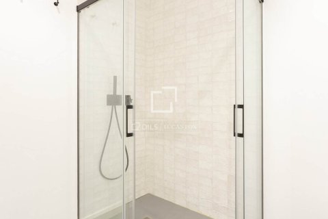 2 bedrooms apartment for sale in Barcelona, Catalonia, Spain № 7276 - photo 2