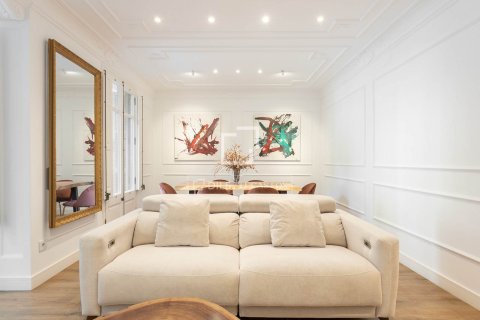 2 bedrooms apartment for sale in Barcelona, Catalonia, Spain № 7276 - photo 28