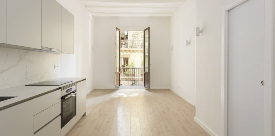 Apartamento de 2 dormitorios en venta en Barcelona, Cataluña, Spain № 3610