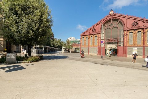 Apartamento de 2 dormitorios en venta en Barcelona, Cataluña, Spain № 3610 - foto 13