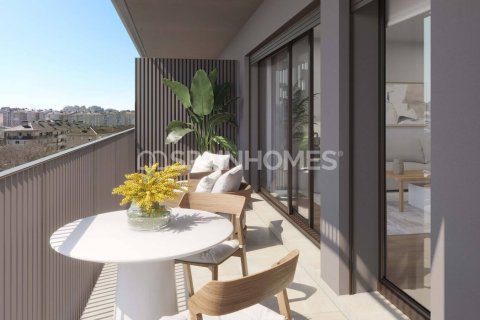 Apartamento de 3 dormitorios en venta en Girona, Gerona, Cataluña, Spain № 3580 - foto 2