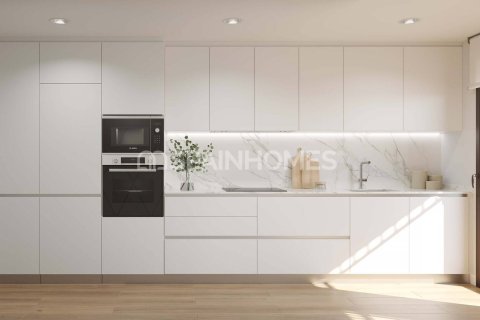 Apartamento de 3 dormitorios en venta en Girona, Gerona, Cataluña, Spain № 3580 - foto 10