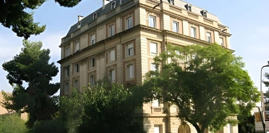 Apartamento de 5 dormitorios en venta en Barcelona, Cataluña, Spain № 8438
