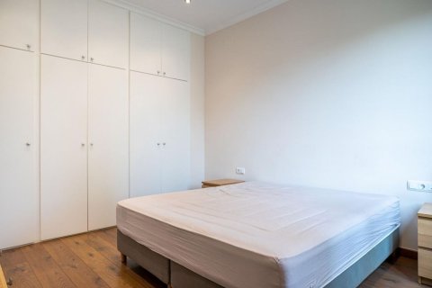 Apartamento de 5 dormitorios en venta en Barcelona, Cataluña, Spain № 8438 - foto 12