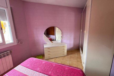 Сasa de 4 dormitorios en venta en Mollet del Vallès, Barcelona, Cataluña, Spain № 8435 - foto 13