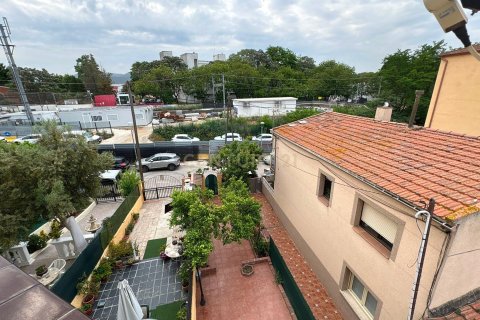Сasa de 4 dormitorios en venta en Mollet del Vallès, Barcelona, Cataluña, Spain № 8435 - foto 15