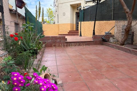 Сasa de 4 dormitorios en venta en Mollet del Vallès, Barcelona, Cataluña, Spain № 8435 - foto 4