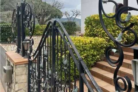 Сasa de 5 dormitorios en venta en Argentona, Barcelona, Cataluña, Spain № 8437 - foto 4