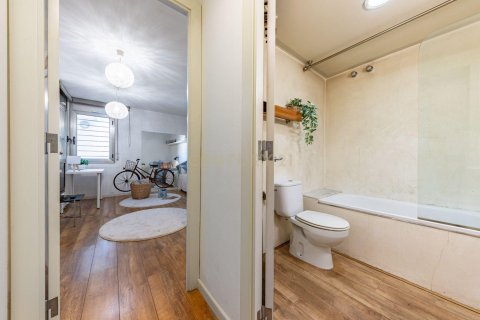 Сasa de 3 dormitorios en venta en Sant Cugat del Vallès, Barcelona, Cataluña, Spain № 8434 - foto 24