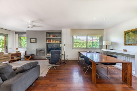 Сasa de 3 dormitorios en venta en Sant Cugat del Vallès, Barcelona, Cataluña, Spain № 8434 - foto 15