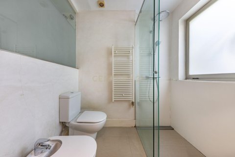 Сasa de 3 dormitorios en venta en Sant Cugat del Vallès, Barcelona, Cataluña, Spain № 8434 - foto 29