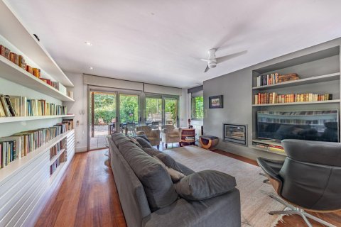 Сasa de 3 dormitorios en venta en Sant Cugat del Vallès, Barcelona, Cataluña, Spain № 8434 - foto 5