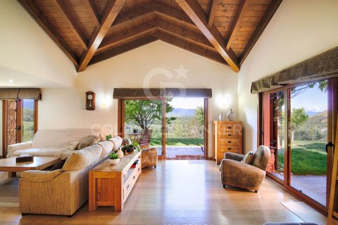 4 bedrooms house for sale in Catalonia, Spain № 7673 - photo 15