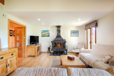 4 bedrooms house for sale in Catalonia, Spain № 7673 - photo 9
