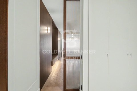 Apartamento de 3 dormitorios en venta en Barcelona, Cataluña, Spain № 7670 - foto 19