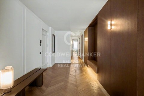 Apartamento de 3 dormitorios en venta en Barcelona, Cataluña, Spain № 7670 - foto 17