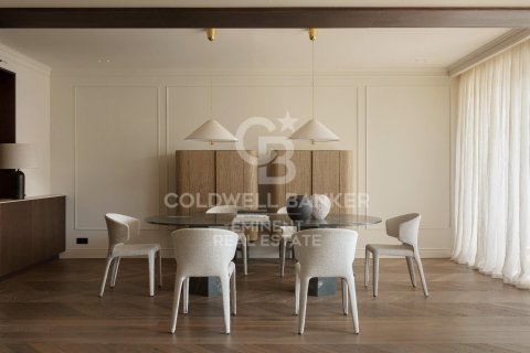 Apartamento de 3 dormitorios en venta en Barcelona, Cataluña, Spain № 7670 - foto 12