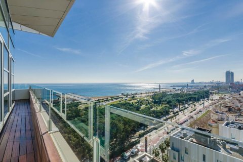Купить квартиру в Барселона, Испания с 2 спальни, 134м², № 1236 - фото 2