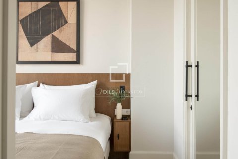 3 bedrooms apartment for rent in Barcelona, Catalonia, Spain № 4532 - photo 7