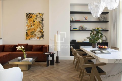 3 bedrooms apartment for rent in Barcelona, Catalonia, Spain № 4532 - photo 3