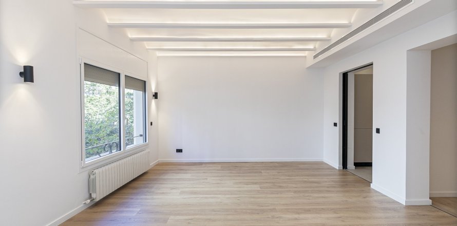 3 chambres apartment à vendre à Barcelona, Catalonia, Spain № 1292