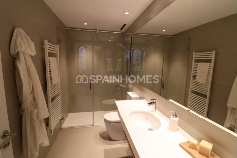 3 bedrooms apartment for sale in Barcelona, Catalonia, Spain № 1296 - photo 18