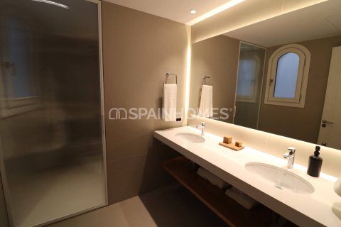 3 bedrooms apartment for sale in Barcelona, Catalonia, Spain № 1296 - photo 19