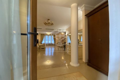 Villa de 6 dormitorios en venta en Castelldefels, Barcelona, Cataluña, Spain № 1090 - foto 12