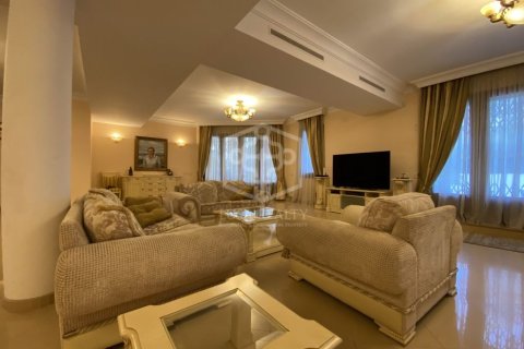 Villa de 6 dormitorios en venta en Castelldefels, Barcelona, Cataluña, Spain № 1090 - foto 7