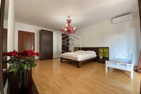 Villa de 6 dormitorios en venta en Castelldefels, Barcelona, Cataluña, Spain № 1090 - foto 21