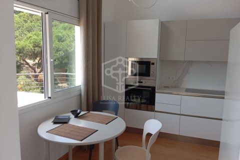 Villa de 5 dormitorios en venta en Lloret de Mar, Gerona, Cataluña, Spain № 1093 - foto 10