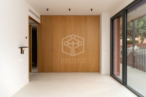 Купить квартиру в Барселона, Испания с 4 спальни, 175м², № 1092 - фото 19