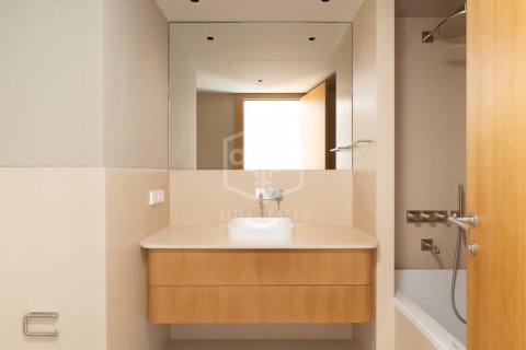 Купить квартиру в Барселона, Испания с 4 спальни, 175м², № 1092 - фото 23