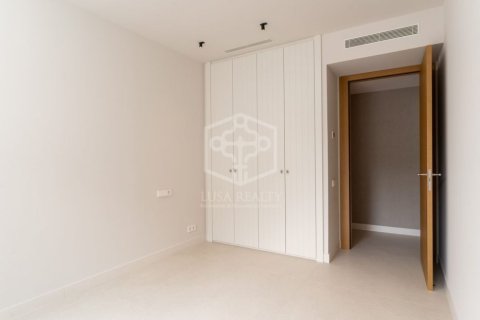 Купить квартиру в Барселона, Испания с 4 спальни, 175м², № 1092 - фото 15