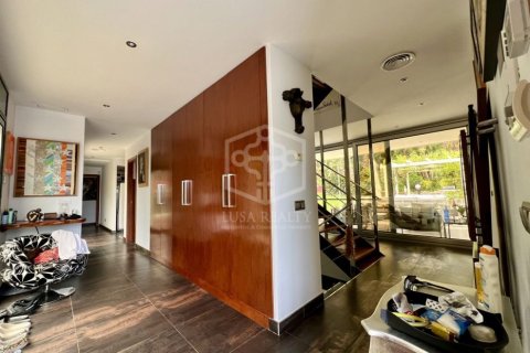 Villa de 4 dormitorios en venta en Sitges, Barcelona, Cataluña, Spain № 1091 - foto 18