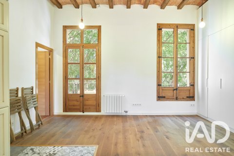 Apartamento de 1 dormitorio en venta en Barcelona, Cataluña, Spain № 8332 - foto 8