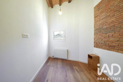 Apartamento de 1 dormitorio en venta en Barcelona, Cataluña, Spain № 8332 - foto 14