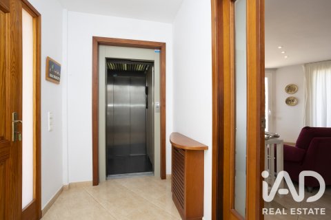 4 bedrooms house for sale in Canet de Mar, Barcelona, Catalonia, Spain № 8331 - photo 22