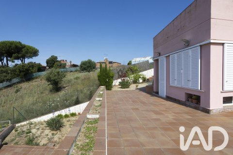 4 bedrooms house for sale in Canet de Mar, Barcelona, Catalonia, Spain № 8331 - photo 8