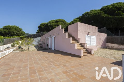 4 bedrooms house for sale in Canet de Mar, Barcelona, Catalonia, Spain № 8331 - photo 12