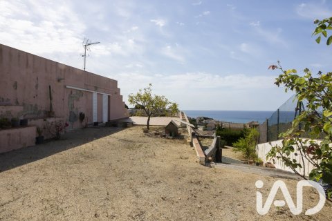 4 bedrooms house for sale in Canet de Mar, Barcelona, Catalonia, Spain № 8331 - photo 13