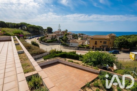 4 bedrooms house for sale in Canet de Mar, Barcelona, Catalonia, Spain № 8331 - photo 14