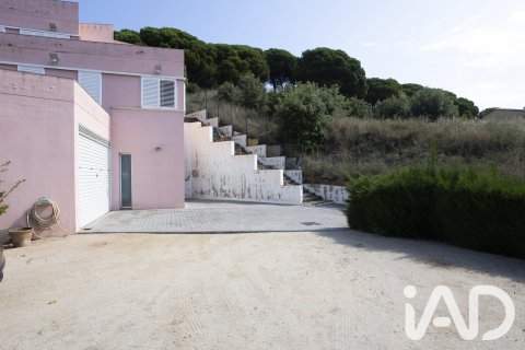 4 bedrooms house for sale in Canet de Mar, Barcelona, Catalonia, Spain № 8331 - photo 6