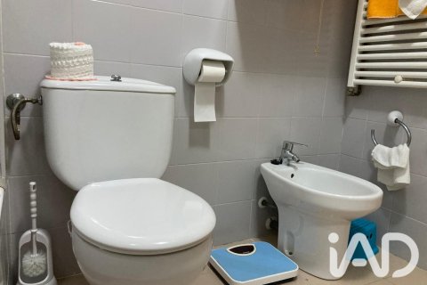 Apartamento de 2 dormitorios en venta en Sitges, Barcelona, Cataluña, Spain № 8333 - foto 18
